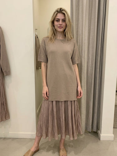 #color_Taupe