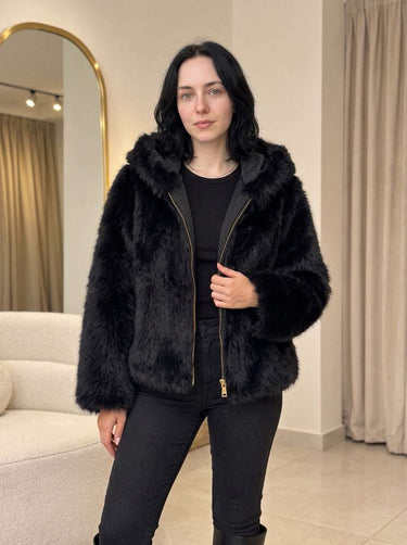 Veste femme à capuche en fausse fourrure avec manches longues et zip